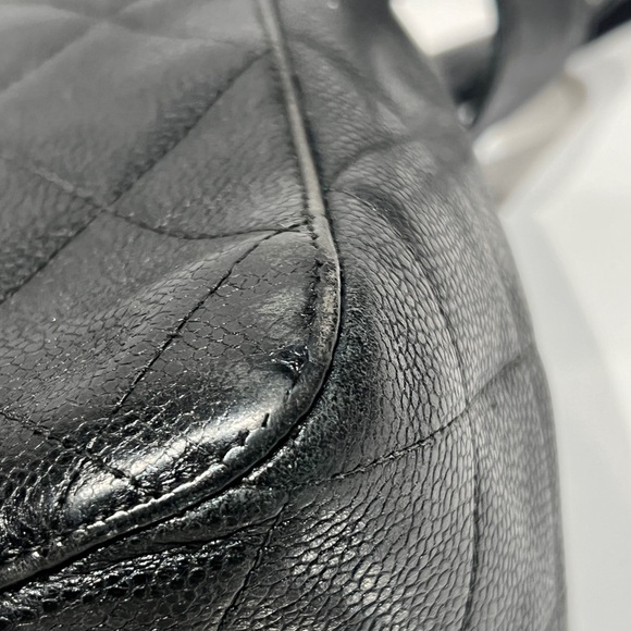 Chanel vintage caviar shoulder bag (project) - Picture 8 of 16